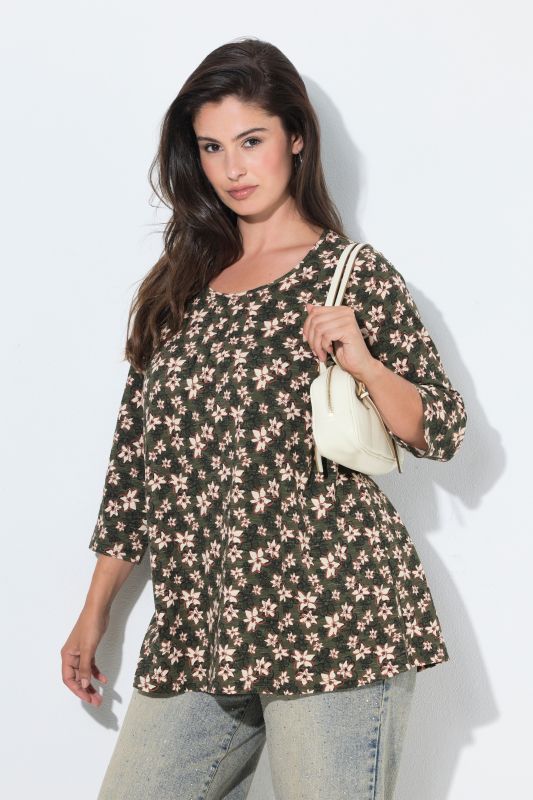 Pleated Neckline 3/4 Sleeve Floral Tee