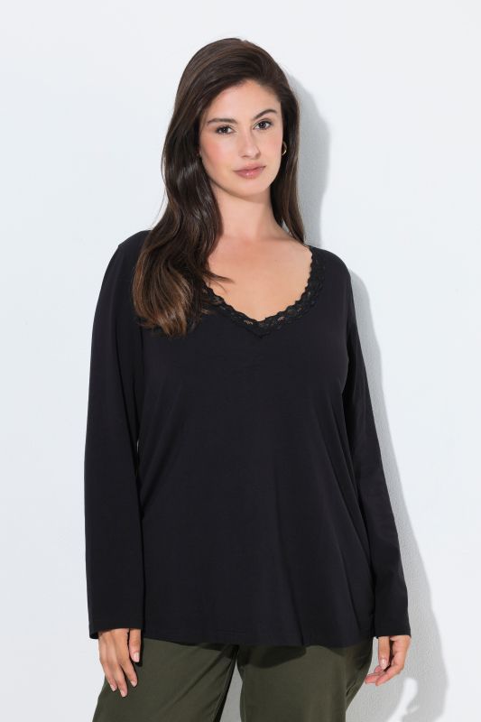 Lace Trim Long Sleeve V-Neck Tee