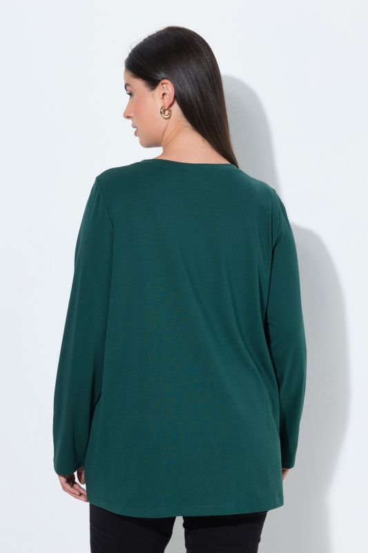 Holiday Animal Long Sleeve Graphic Tee