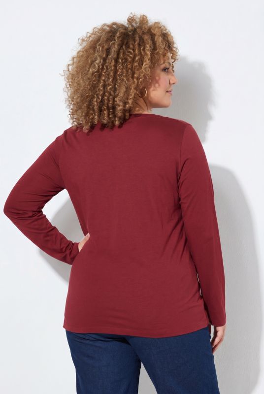 Metallic Long Sleeve Holiday Graphic Tee