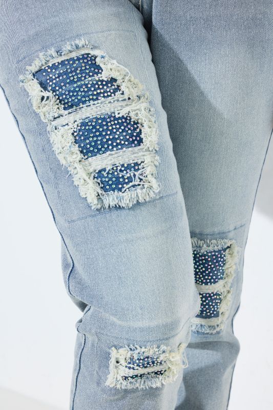 Distressed Rhinestone Detail Stretch Fit Denim Jeans