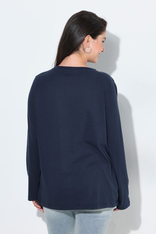 Winter Celebration Long Sleeve Graphic Tee