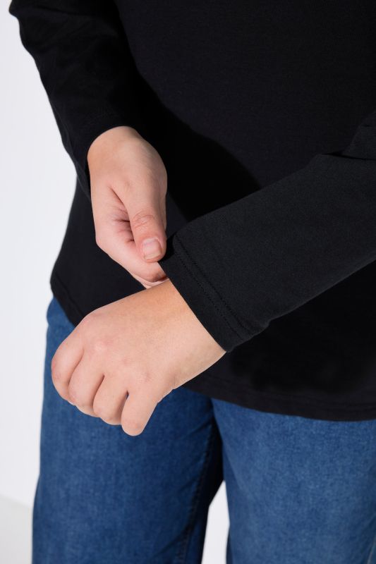 Round Neck Relaxed Fit Long Sleeve Turtleneck