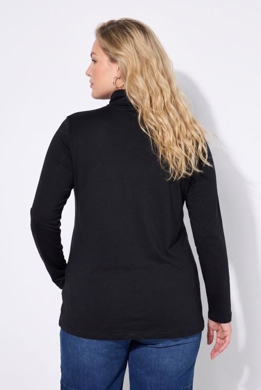 Round Neck Relaxed Fit Long Sleeve Turtleneck