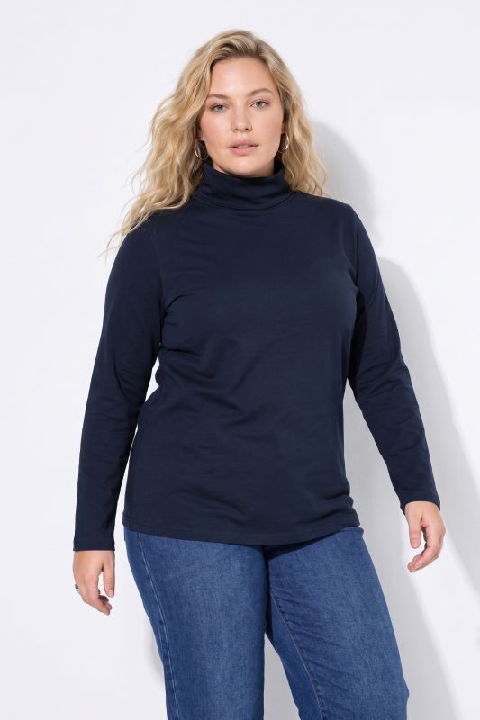 Round Neck Relaxed Fit Long Sleeve Turtleneck