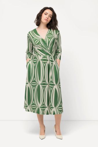 Geometric Print 3/4 Sleeve Midi Dress