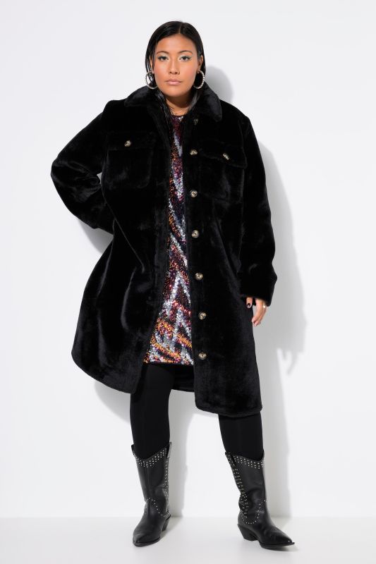 Wide Shape Faux Fur Coat