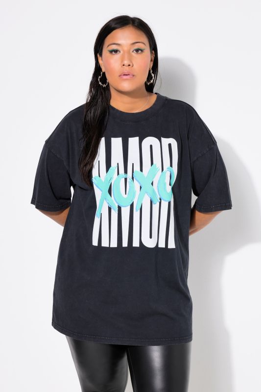 XOXO Graphic Tee