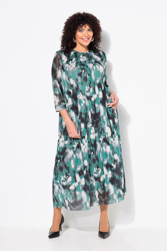 Pleated Abstract Print 3/4 Sleeve Dress