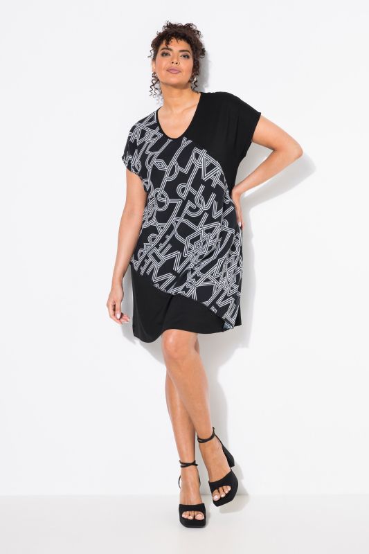 Geometric Chiffon Panel Cap Sleeve Dress