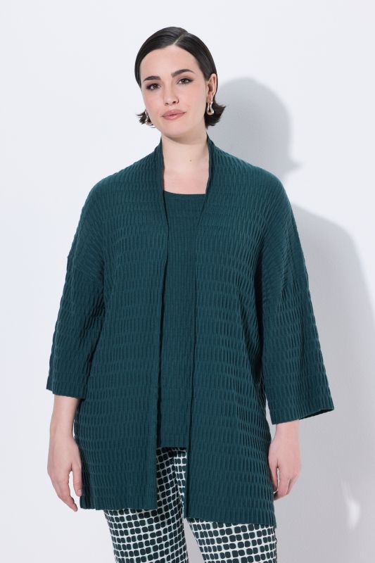 Жилетка плетена с отворена форма