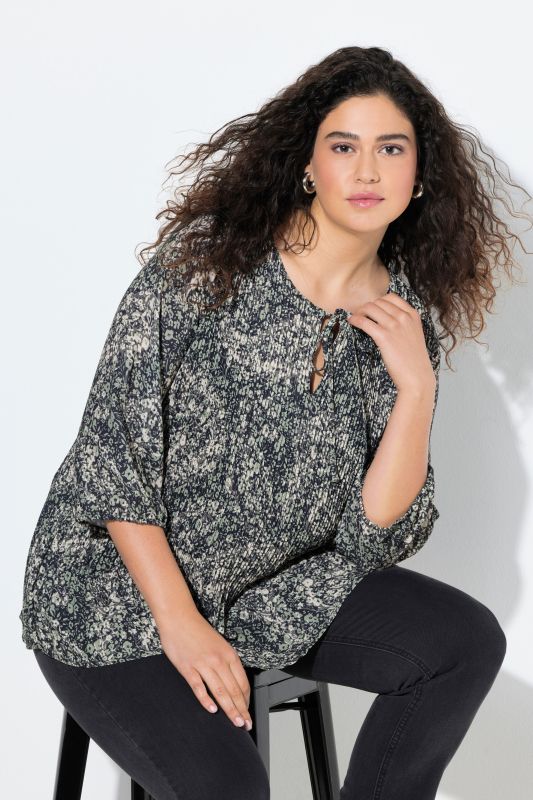 Allover Pleated 3/4 Sleeve Floral Blouse