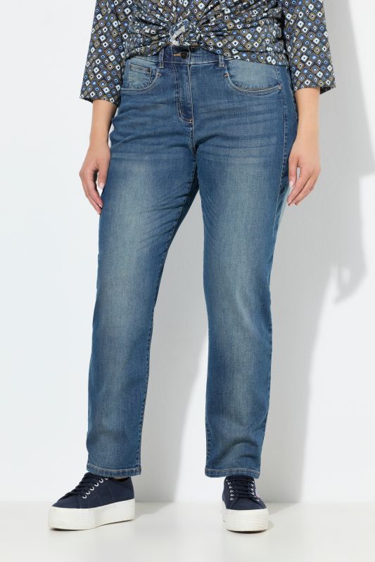Decorative Seam Stretch Fit Boyfriend Jeans