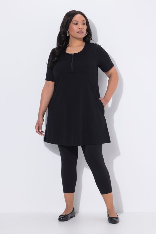 Zipper Neckline Knit Short Sleeve Pocket Tunic