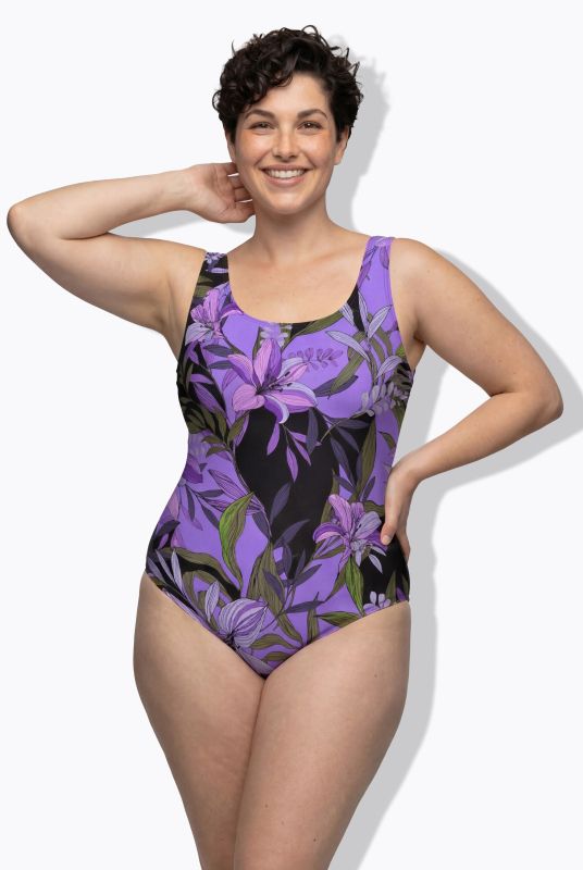 Бански с принт на лилии