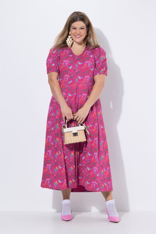 Рокля със завъртян принт