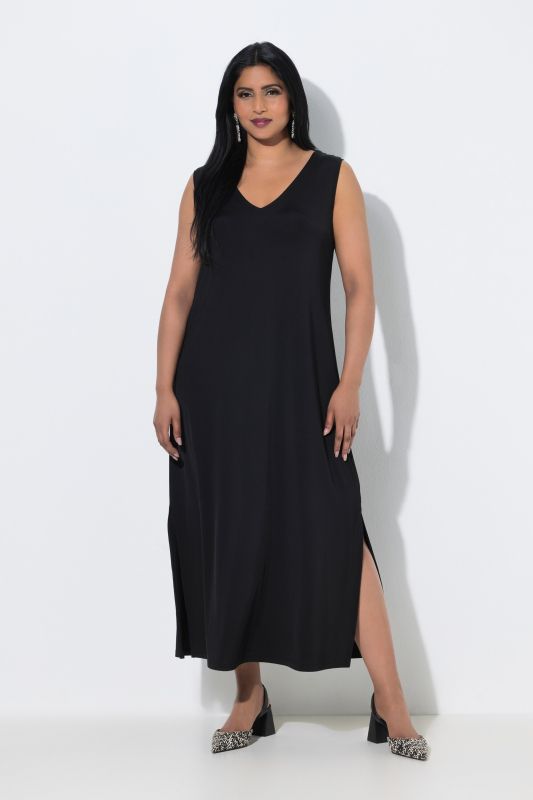 Sleeveless Stretch Knit V-Neck Dress