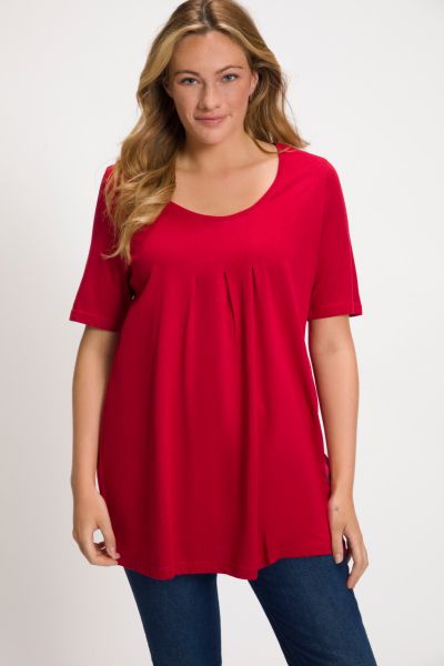 Essential Front Pleat Round Neck A-line Fit Tee