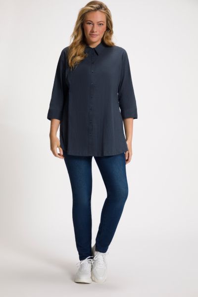 Textured Solid Button Front Stretch Shirt