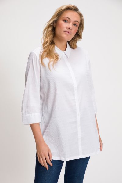 Textured Solid Button Front Stretch Shirt