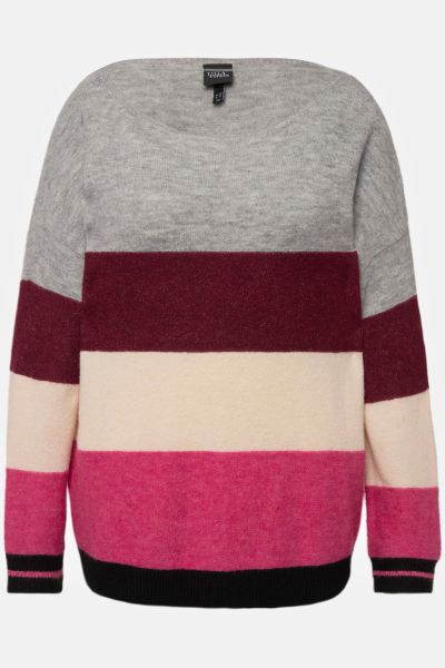 Пуловер с цветни райета