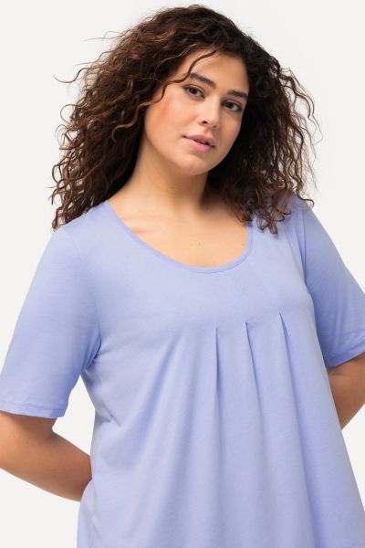 Essential Front Pleat Tee