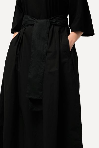 Mixed Fabric Short Sleeve Maxi Dress