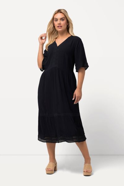 Casual Lace Trimmed Tunic Dress