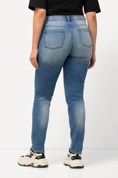 Distressed Stretch Fit Sarah Jeans