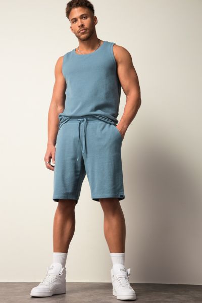 STHUGE Bermuda shorts