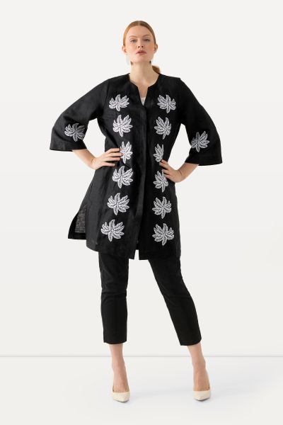 Embroidered 3/4 Sleeve Tunic Blouse