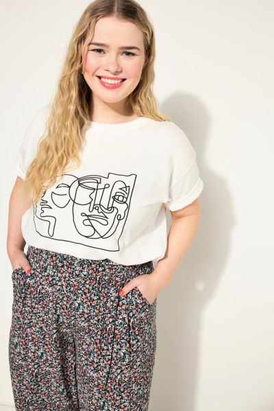 Face Graphic Embroidered Tee