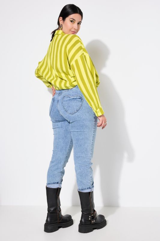 Heart Pocket Mom Jeans