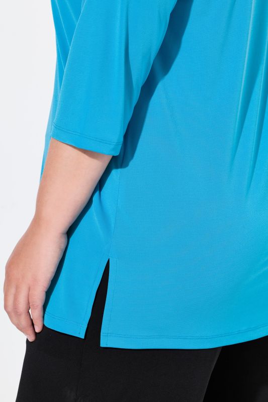 Matte Jersey V-Neck Swing Vented Three Quarter Sleeve Tunic