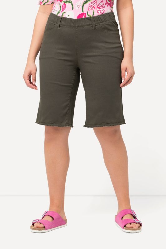 Frayed Hemline Elastic Waistband Bermuda Shorts