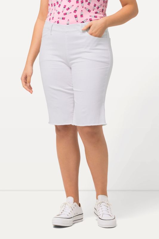 Frayed Hemline Elastic Waistband Bermuda Shorts