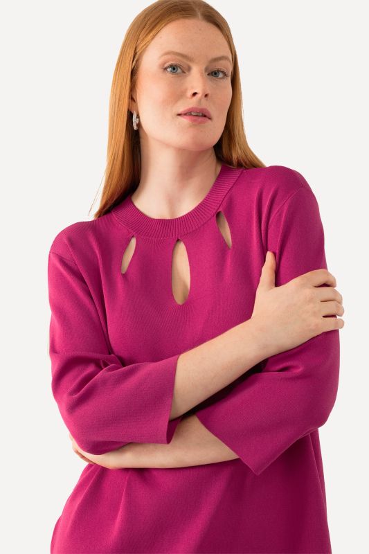 Ribbed Cutout 3/4 Sleeve Tee