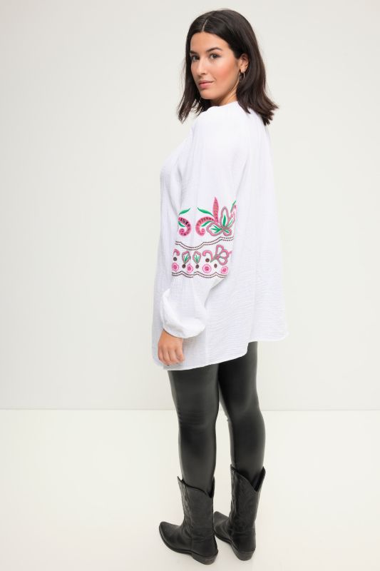 Muslin blouse, oversized, tunic neckline, embroidery