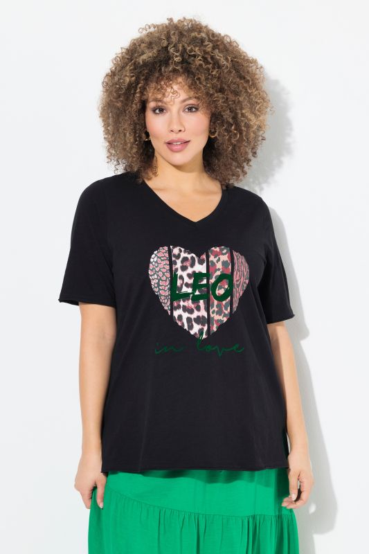 Leopard Heart Short Sleeve V-Neck Graphic Tee