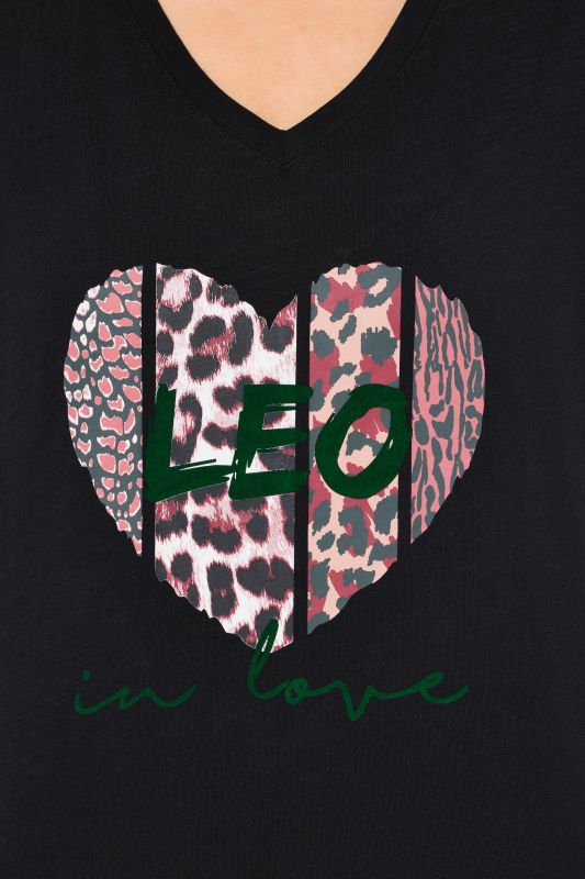 Leopard Heart Short Sleeve V-Neck Graphic Tee