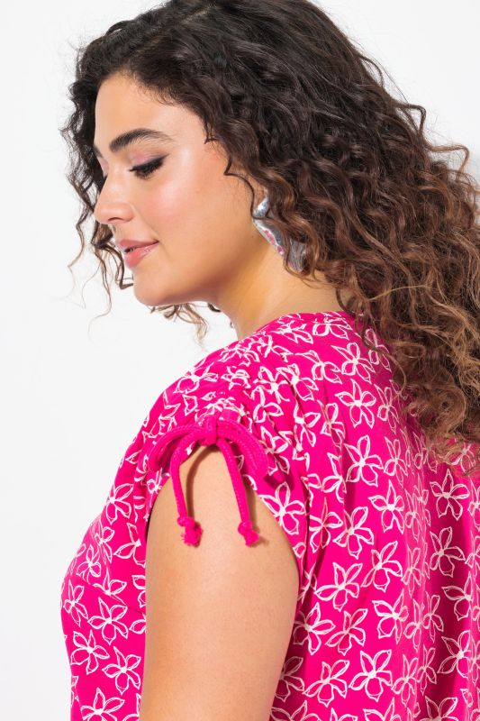 Vinework Gathered Cap Sleeve Dress