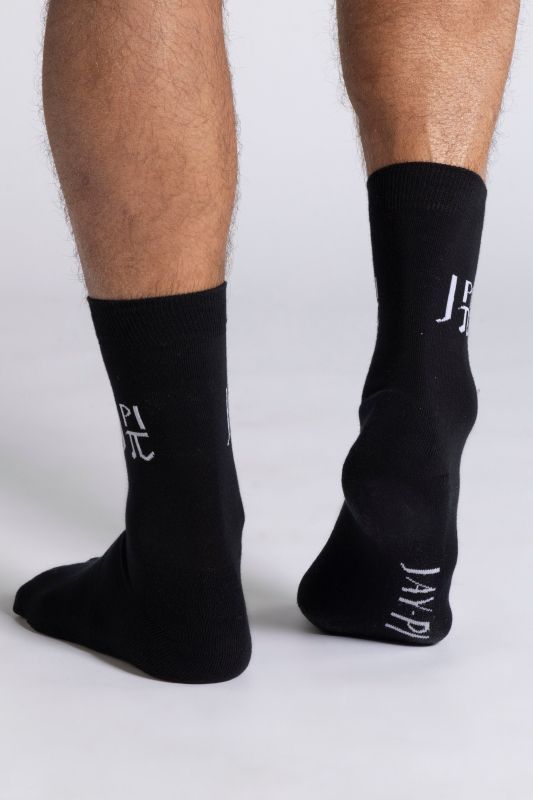 2 Pack of Sports Socks