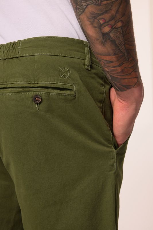 Chino Bermuda shorts, stomach fit