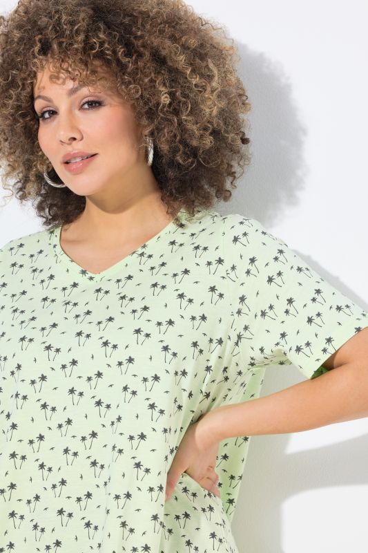 Palm Tree Print Pointed Hem Tee