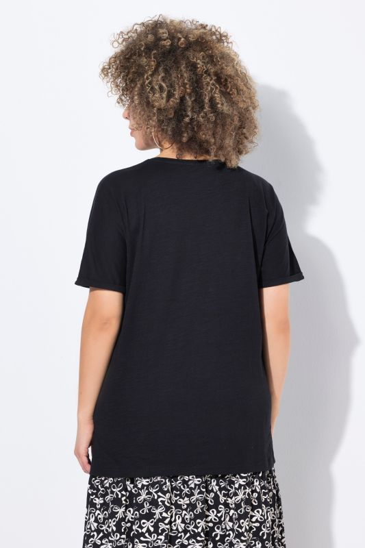 Bow Short Sleeve Graphic Tee