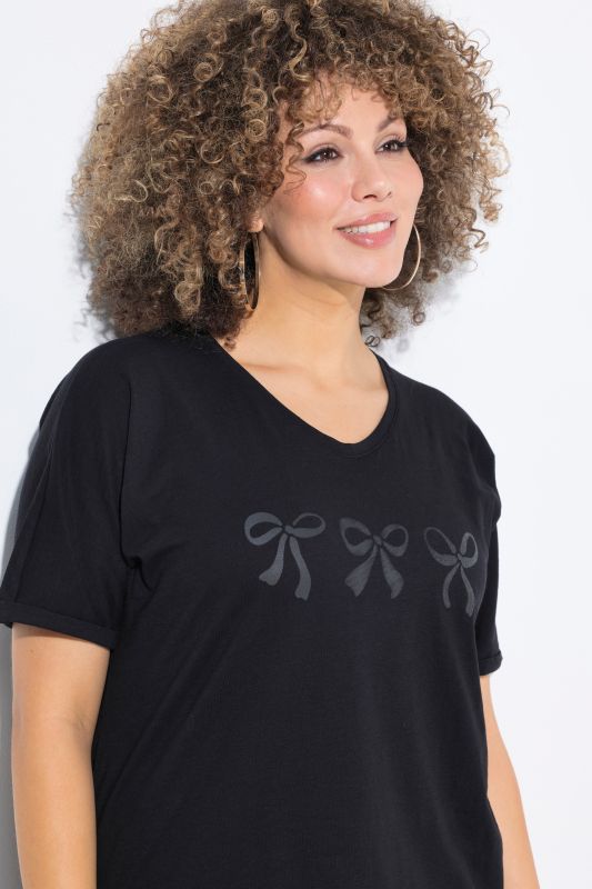 Bow Short Sleeve Graphic Tee