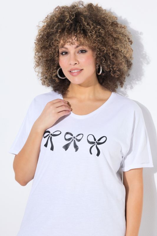 Bow Short Sleeve Graphic Tee
