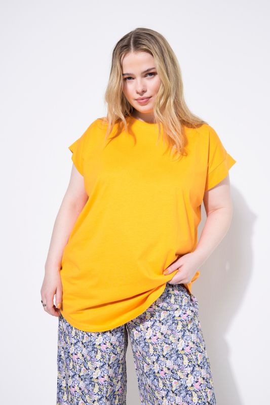 Cap Sleeve Rounded Hem Tunic Tee