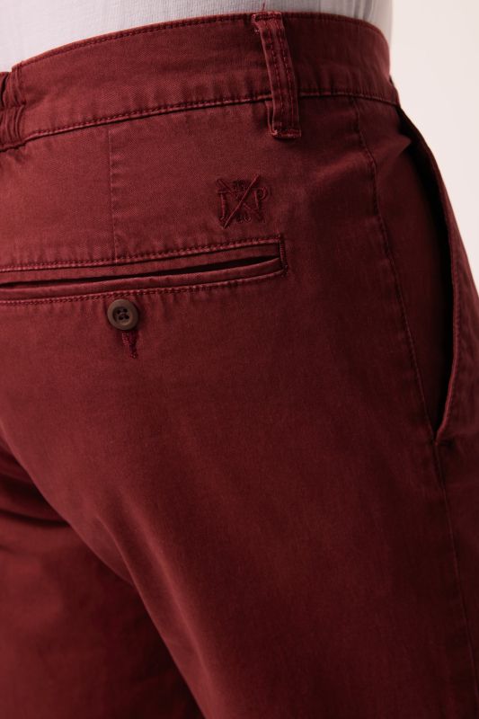 Chino Bermuda shorts, stomach fit