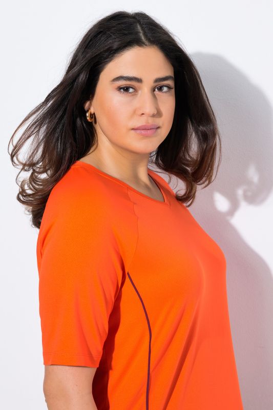 Piping Accent Functional UVP 50+ Stretch Knit Top